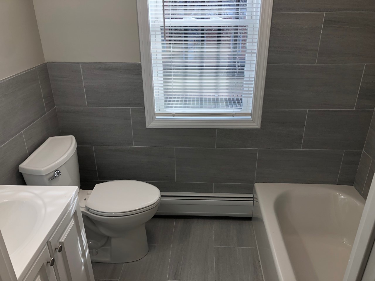 Broad Street Apartments bathroom in Westfield, MA